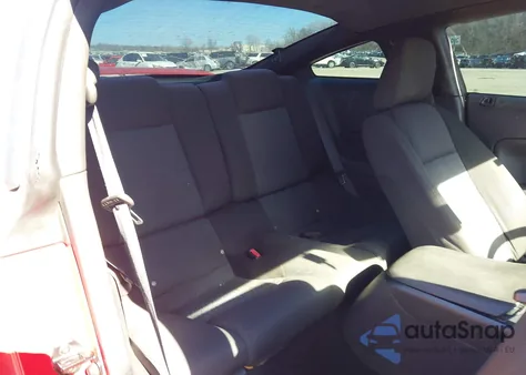 2007 Ford Mustang V6 Deluxe/V6 Premium z USA, uszkodzony, nr VIN 1ZVFT80N375311069